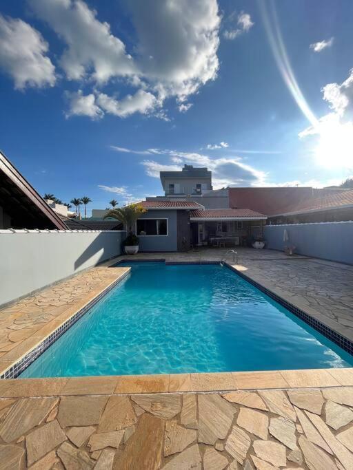 Casa Com Piscina Em Condominio Fechado Aguas de Lindoia Exterior photo