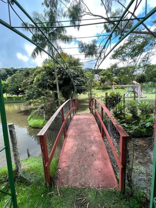 Casa Com Piscina Em Condominio Fechado Aguas de Lindoia Exterior photo